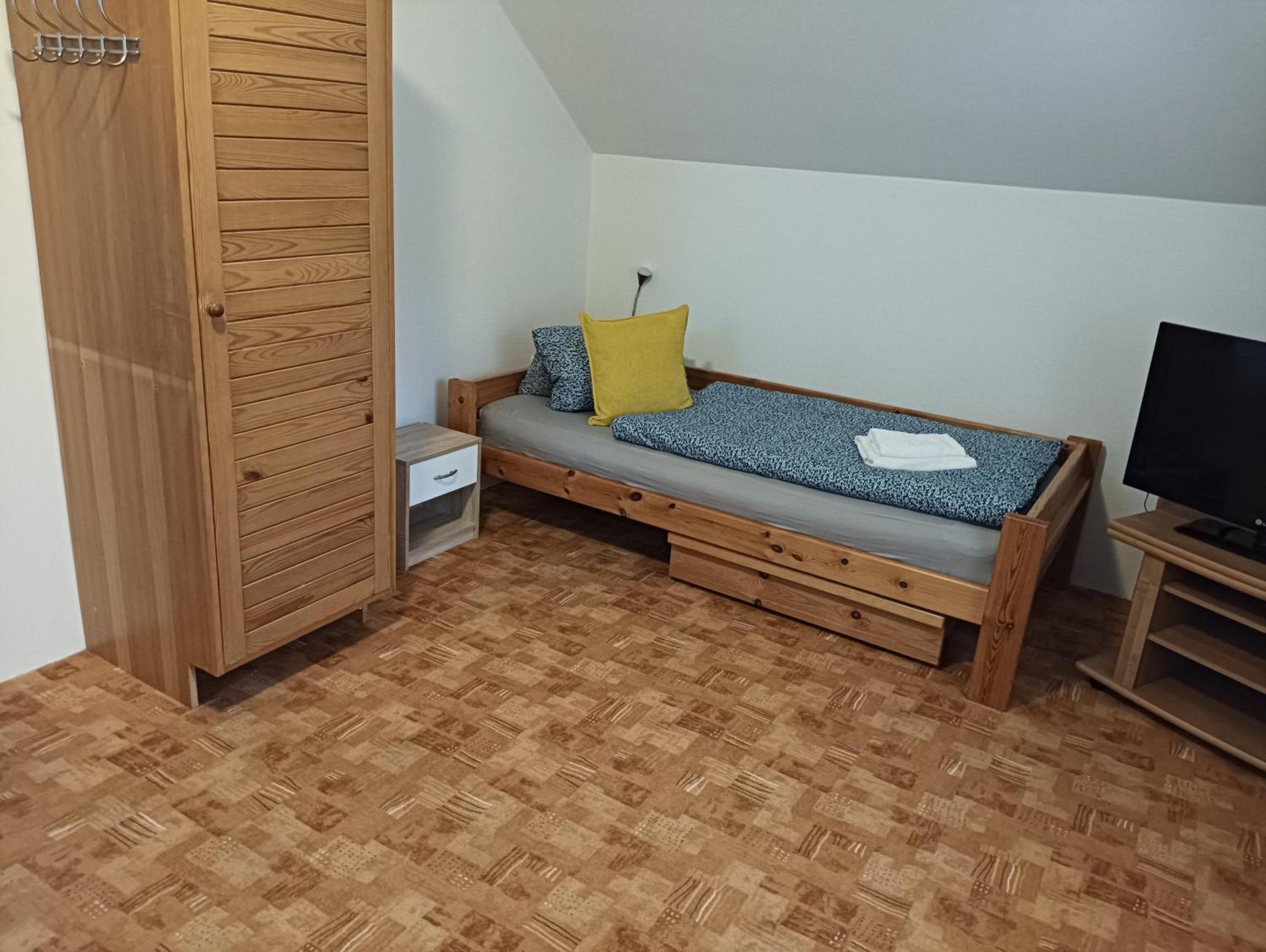 Ubytovani Iris Dolany  Zewnętrze zdjęcie